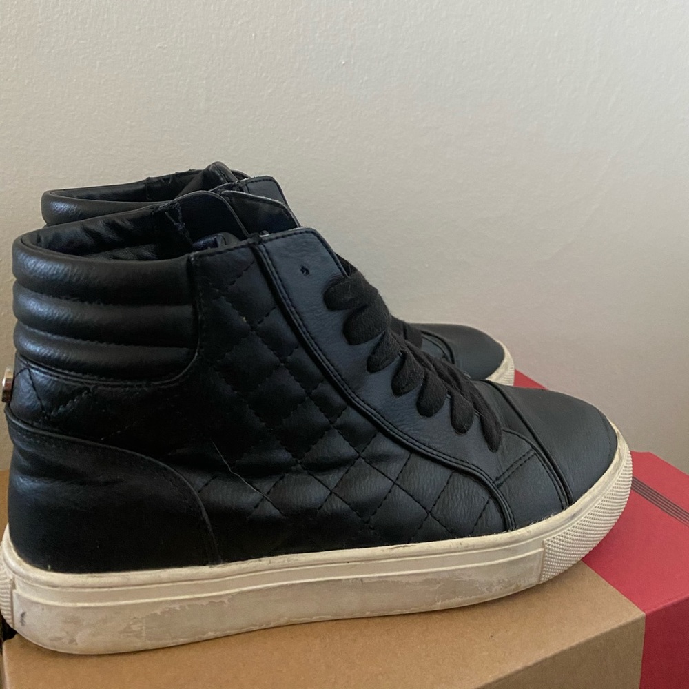 Steve Madden shoes
